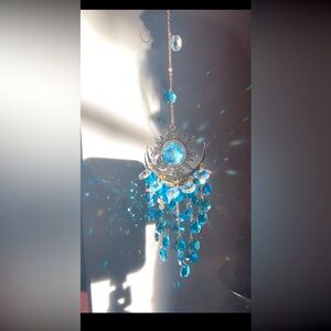 ✨2 for $50✨ Dazzling Waterfallll Blue suncatcher, hangingg window decor